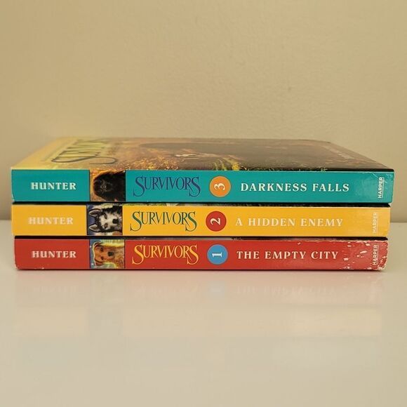 Survivors Book Set Erin Hunter Warriors Author Books 1-3 #481 - Picture 7 of 12